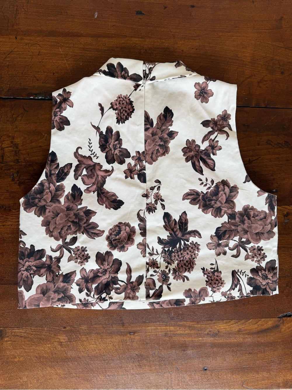 ANTONIO MELANI Cream Floral Sleeveless Top with Brown Print - Picture 6 of 6